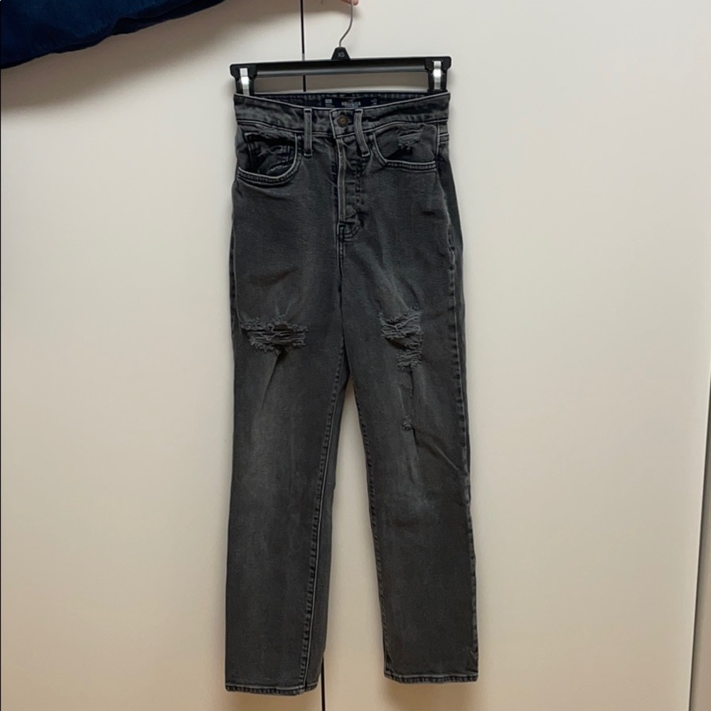 Hollister Ultra-High Rise Black Straight Jeans